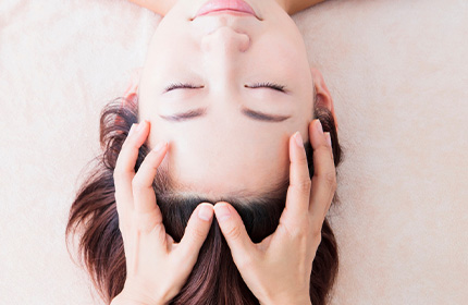 小顔矯正のイメージ